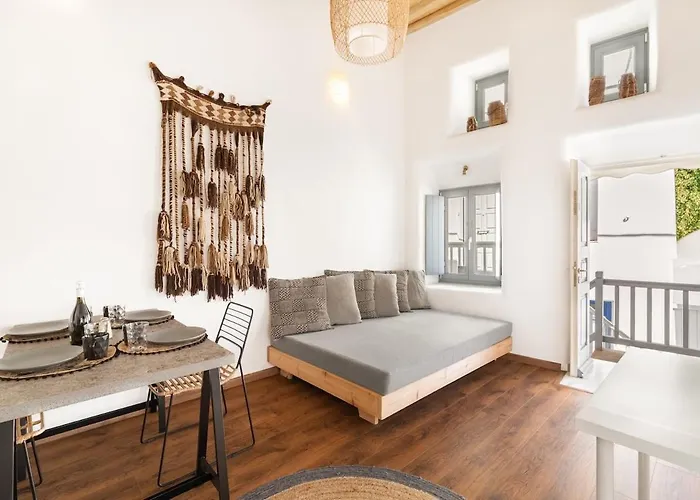 Cove Feriehus Mykonos Town